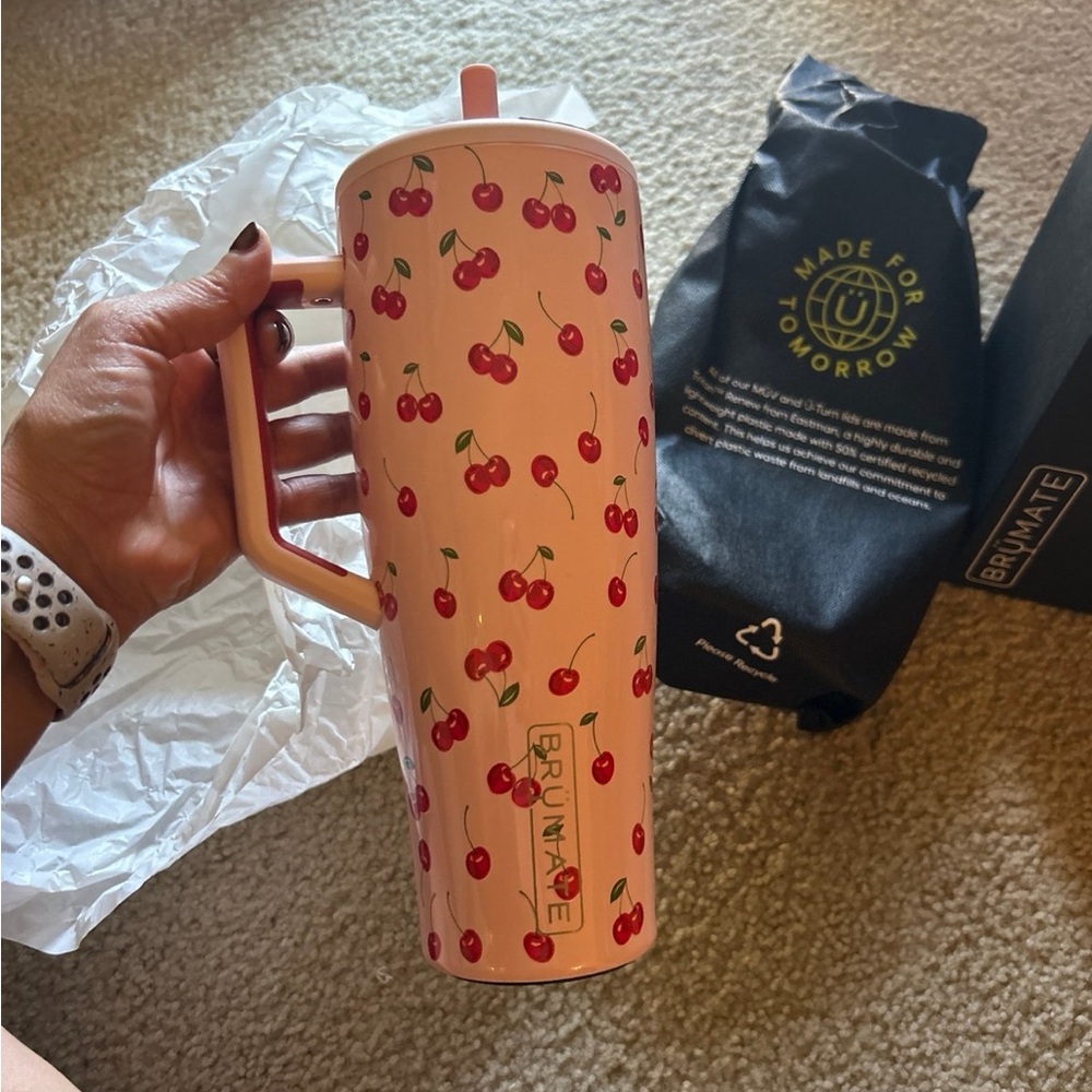 NIB Krista Horton Cherry Brumate Era 40oz